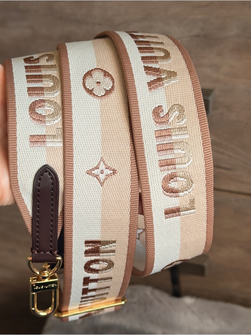 🌸Louis Vuitton Beige Logo Fabric Crossbody Strap 🌸